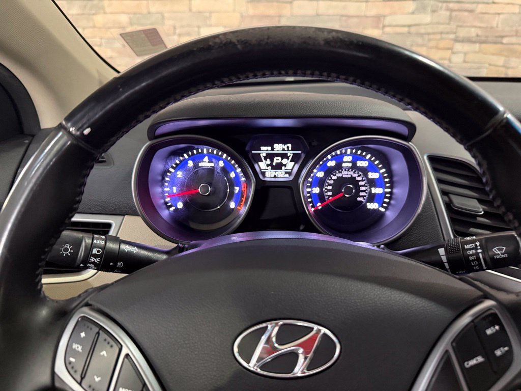 Used 2016 Hyundai Elantra Value Edition FWD image 15