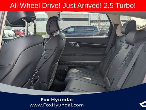 Used 2025 Genesis GV80 2.5T Standard image 9