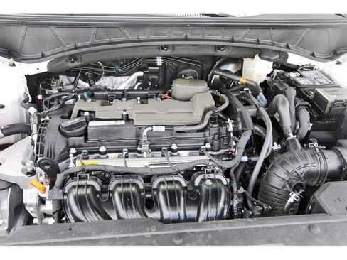Certified 2026 Hyundai Tucson SE FWD image 33