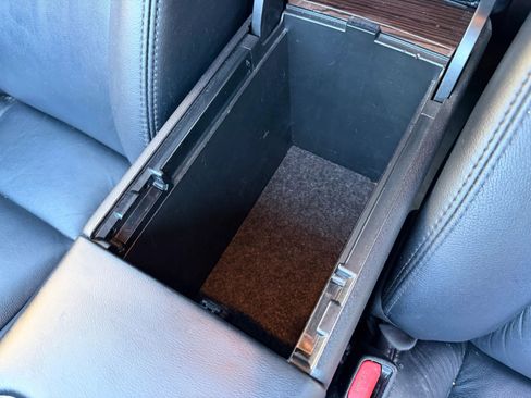 Used 2015 Toyota Avalon XLE image 29