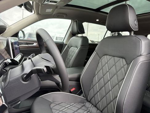 New 2026 Volkswagen Atlas SEL Premium R-Line image 12