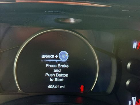 Used 2023 Dodge Durango GT AWD/4WD image 6