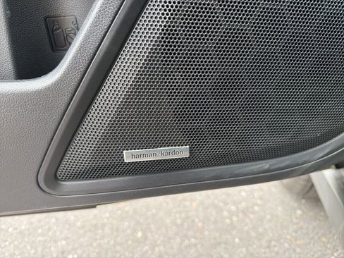 Certified 2025 Subaru Outback Limited image 26