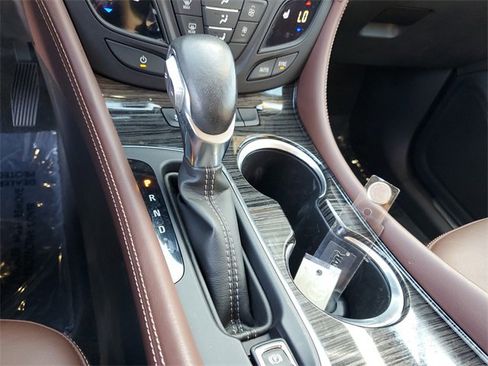 Used 2017 Buick Envision Essence image 22
