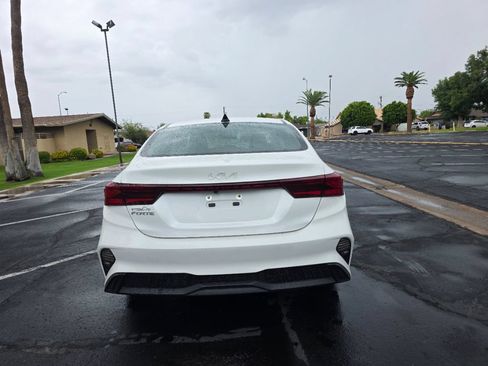 Used 2022 Kia Forte LXS FWD image 7