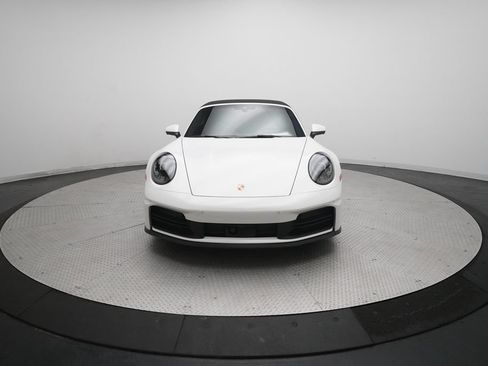 Used 2025 Porsche 911 Carrera RWD image 2