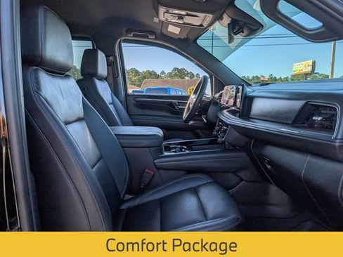 Used 2025 Chevrolet Tahoe Z71 w/ Comfort Package AWD/4WD image 30