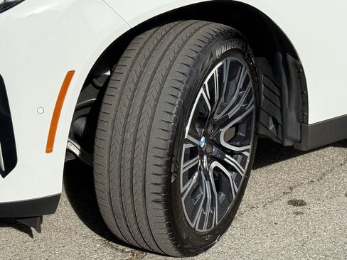 Used 2025 BMW X3 xDrive30i w/ Convenience Package image 18