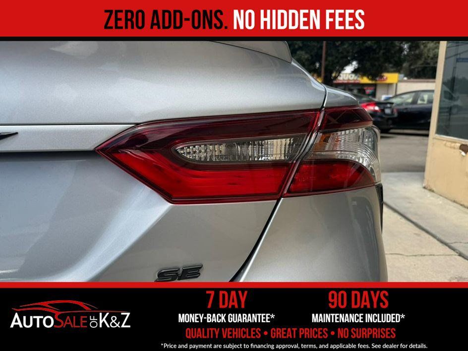 Used 2021 Toyota Camry SE FWD image 18