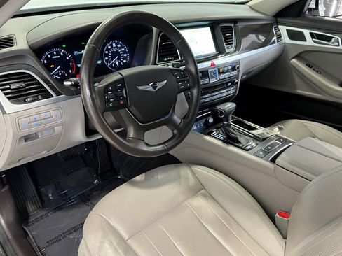 Used 2018 Genesis G80 3.8 image 26