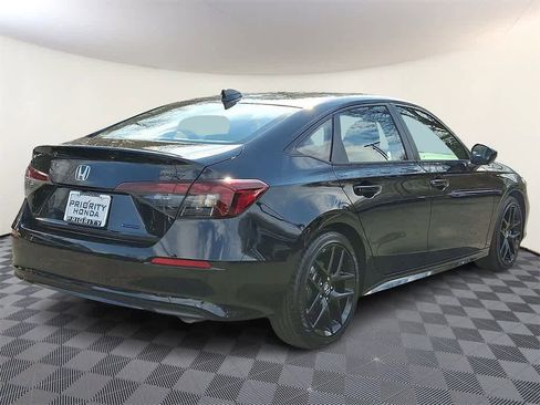 Used 2026 Honda Civic Sport image 4