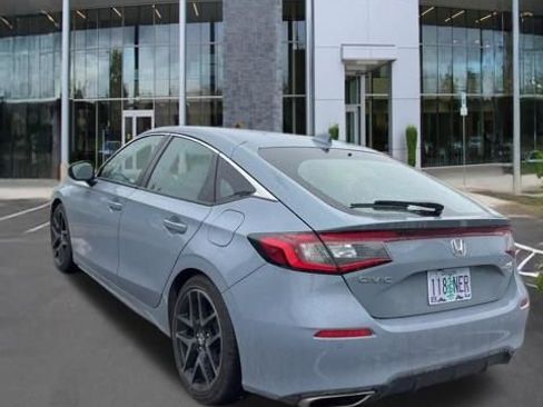 Used 2024 Honda Civic Sport Touring image 11