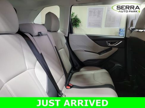 Used 2019 Subaru Forester Limited AWD/4WD image 16