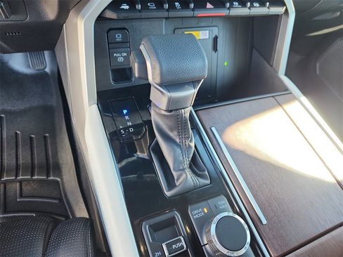 Used 2024 Toyota Sequoia SR5 image 21