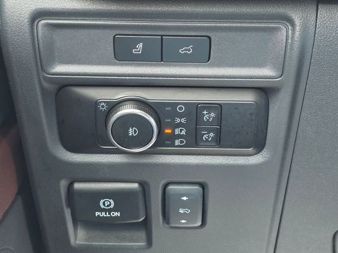 Used 2024 Ford Expedition Limited AWD/4WD image 52