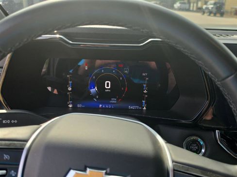 Used 2023 Chevrolet Colorado LT w/ LT Convenience Package II image 9