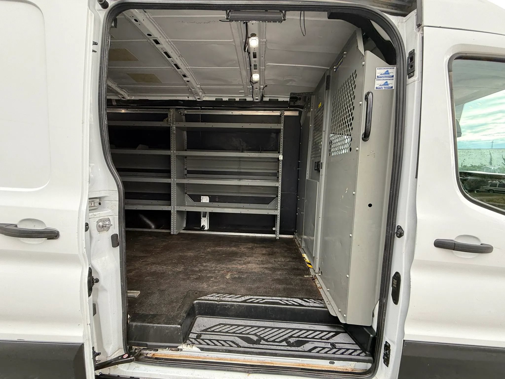Used 2020 Ford Transit 250 Medium Roof w/ Load Area Protection Package RWD image 10