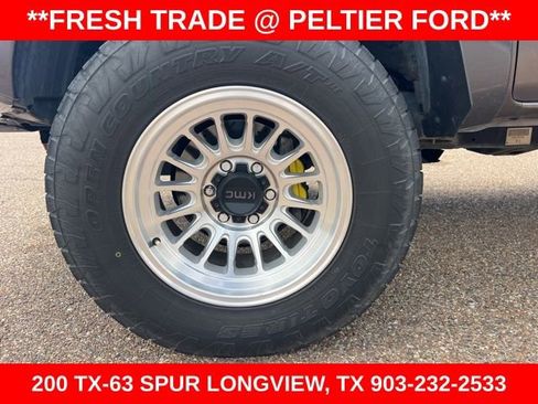 Used 2015 Toyota Tacoma PreRunner w/ SR5 Package RWD image 8