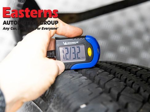 Used 2020 Chevrolet Express 2500 w/ Driver Convenience Package image 27