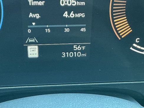 Used 2025 Hyundai Kona SEL image 29