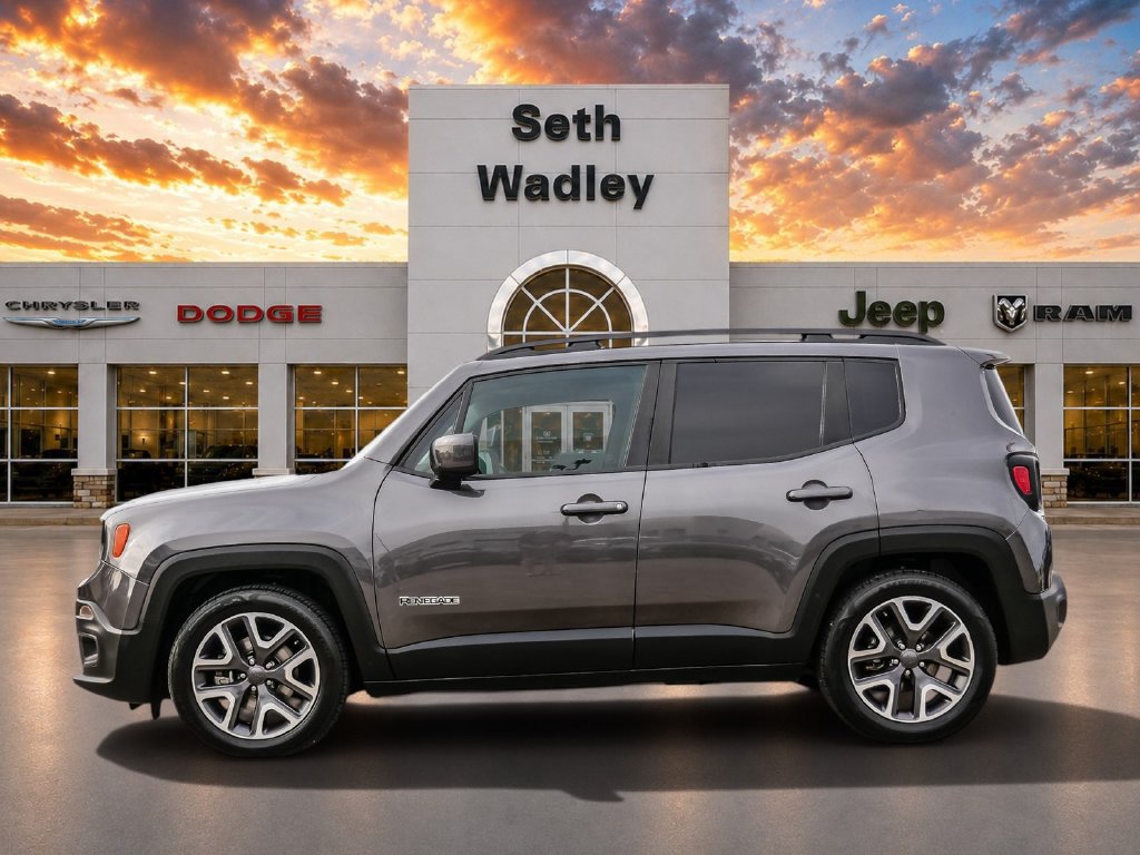 Used 2018 Jeep Renegade Latitude FWD image 4