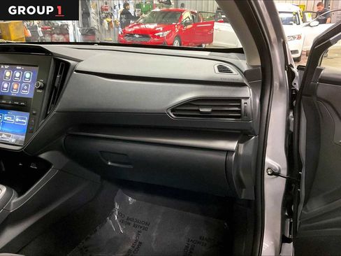 Used 2025 Subaru Impreza 2.0i AWD/4WD image 17