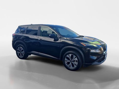 Used 2023 Nissan Rogue SV image 8