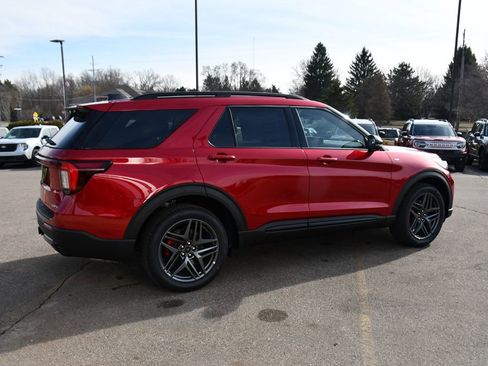 New 2026 Ford Explorer ST-Line image 7