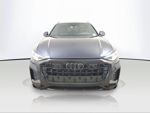 Used 2025 Audi Q8 Premium w/ Black Optic Package AWD/4WD image 2