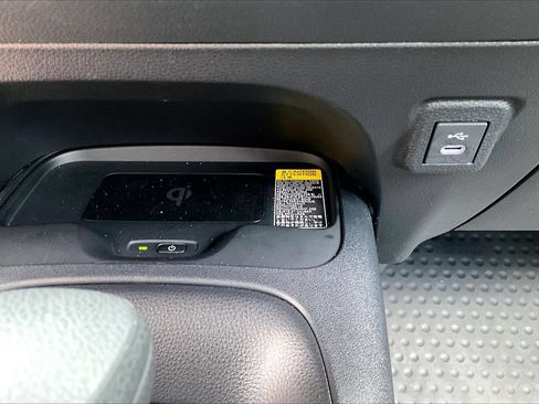 Used 2025 Toyota Corolla LE w/ LE Premium Package FWD image 26