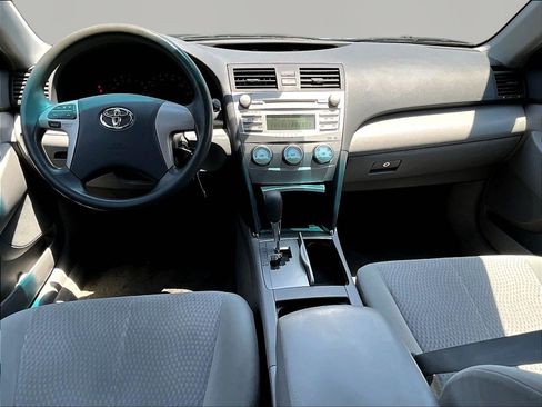 Used 2011 Toyota Camry LE w/ LE Extra-Value Pkg FWD image 7