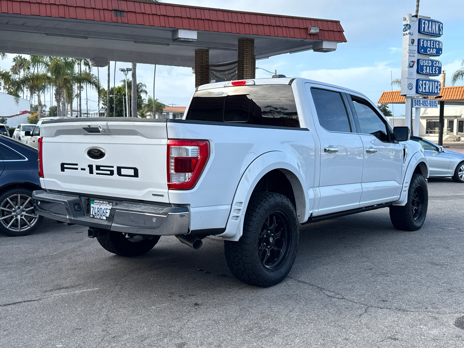 Used 2021 Ford F150 Lariat w/ Max Trailer Tow Package AWD/4WD image 8