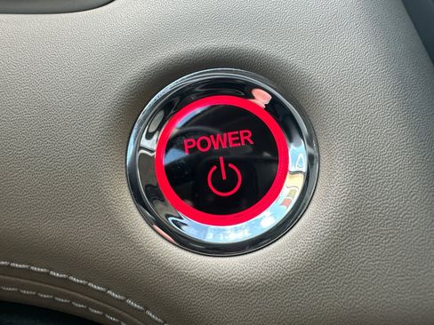 Certified 2021 Honda Clarity Plug-In Hybrid image 21