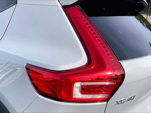 New 2026 Volvo XC40 B5 Plus w/ Protection Package Premier image 25