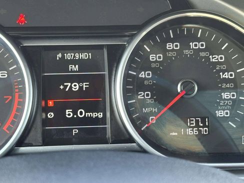 Used 2015 Audi Q7 3.0T Premium Plus w/ Premium Plus Package AWD/4WD image 35