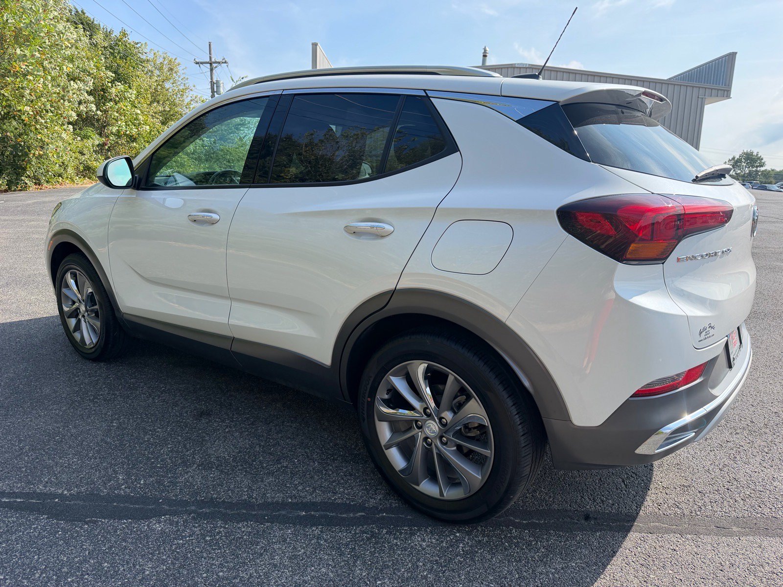 Used 2023 Buick Encore GX Essence w/ Experience Buick Package FWD image 10