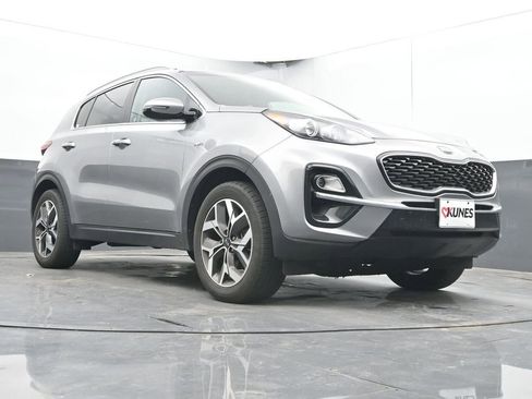 Used 2021 Kia Sportage EX AWD/4WD image 22