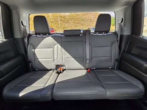 Certified 2024 GMC Sierra 1500 Pro w/ Pro Value Package image 44