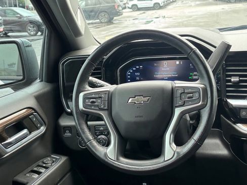 Used 2022 Chevrolet Silverado 1500 RST image 24