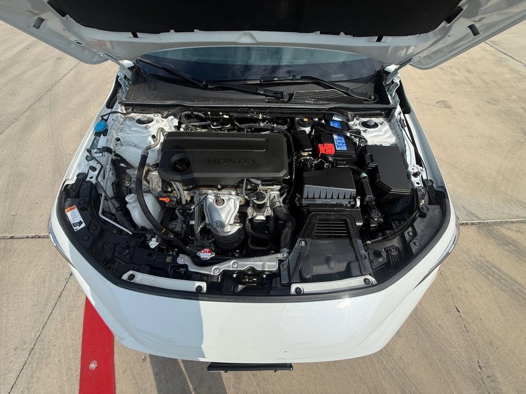 Used 2025 Honda Civic Sport image 19