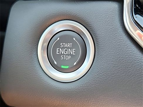 New 2025 GMC Canyon Elevation image 20