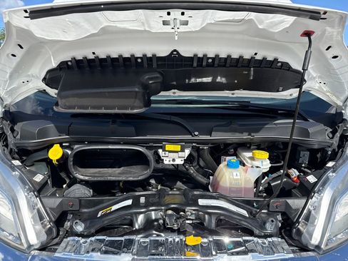 Used 2023 RAM ProMaster 2500 image 26