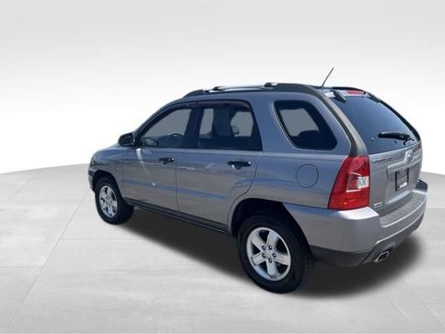 Used 2009 Kia Sportage LX AWD/4WD image 7