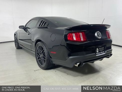 Used 2010 Ford Mustang Shelby GT500 RWD image 7
