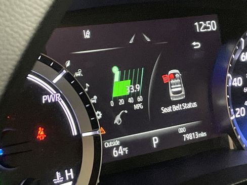 Used 2023 Toyota Highlander LE image 10