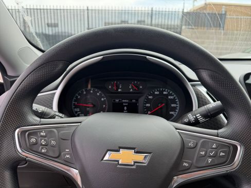Used 2023 Chevrolet Malibu LT FWD image 29