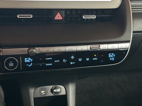 Certified 2024 Hyundai Ioniq 5 SEL RWD image 28