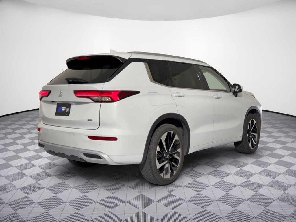 Used 2024 Mitsubishi Outlander SEL FWD image 9