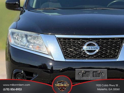 Used 2013 Nissan Pathfinder SV AWD/4WD image 11