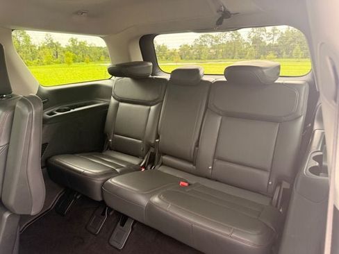 Used 2025 Ford Expedition Active AWD/4WD image 17